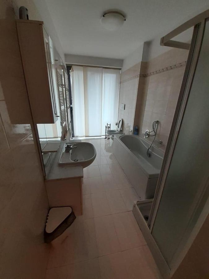 Matisse 2 Apartment แบร์กาโม ภายนอก รูปภาพ